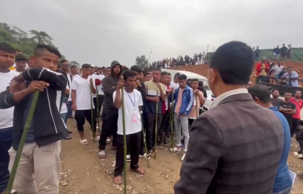 Shah pakhang lynti ki sengbhalang, iaid beit ka ‘Public Hearing’ ka Megahtop Private Cement ha Wahïajer