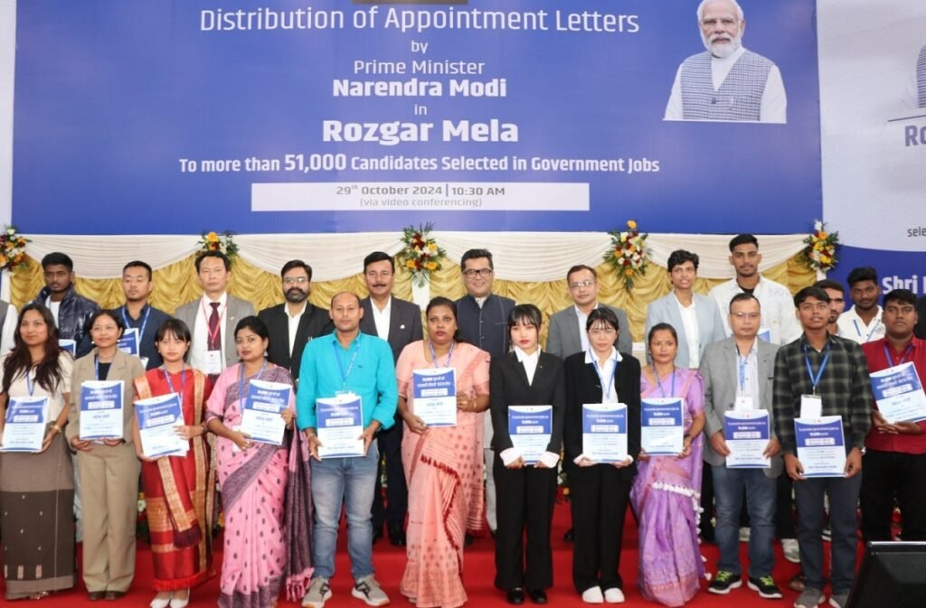 Sam shithi thungkam u Pabitra Margherita ia ki 207 ngut ha ka Rozgar Mela Shillong