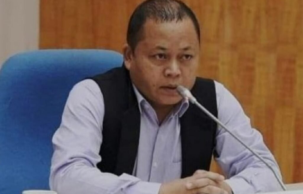 Takrain u Bah Hamlet ia ka Congress ba kynnoh thied MLA da ka pisa drok