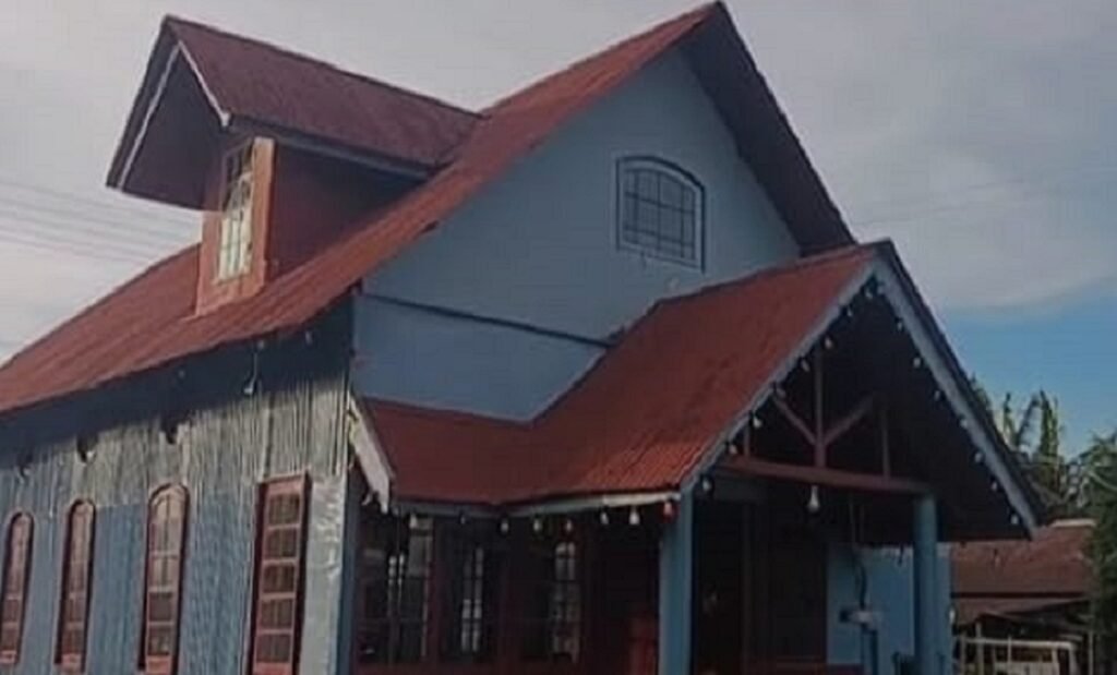 Hadien ka Grotto Chapel, shah tuh sa ka iingmane Balang Unitarian Laban