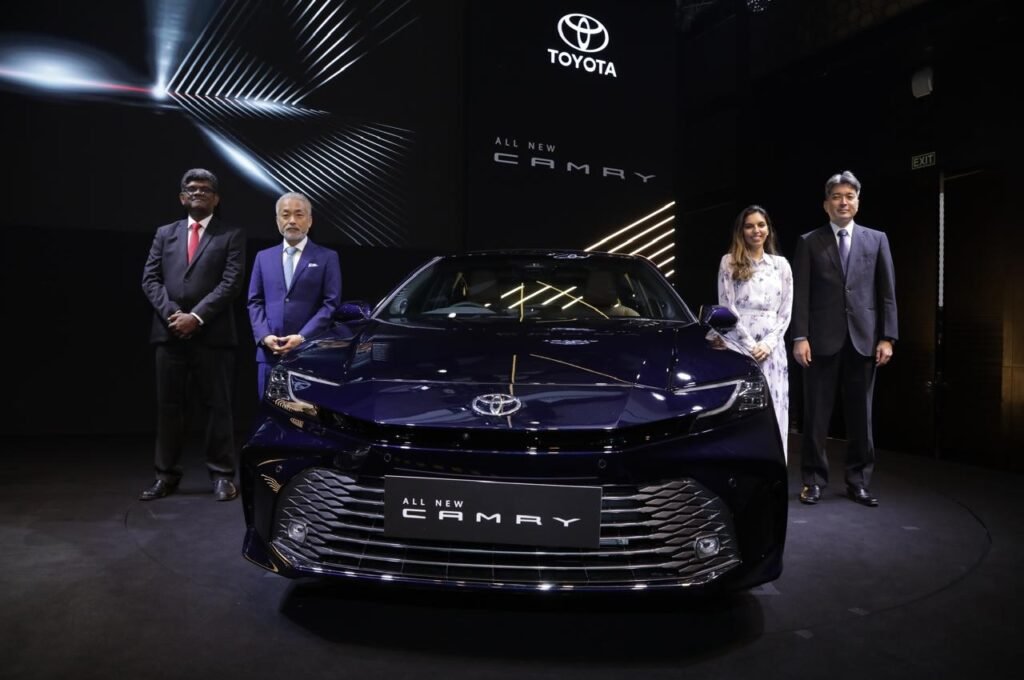 Pynmih ka TKM ia ka kali Camry Hybrid Electric Vehicle ba thymmai