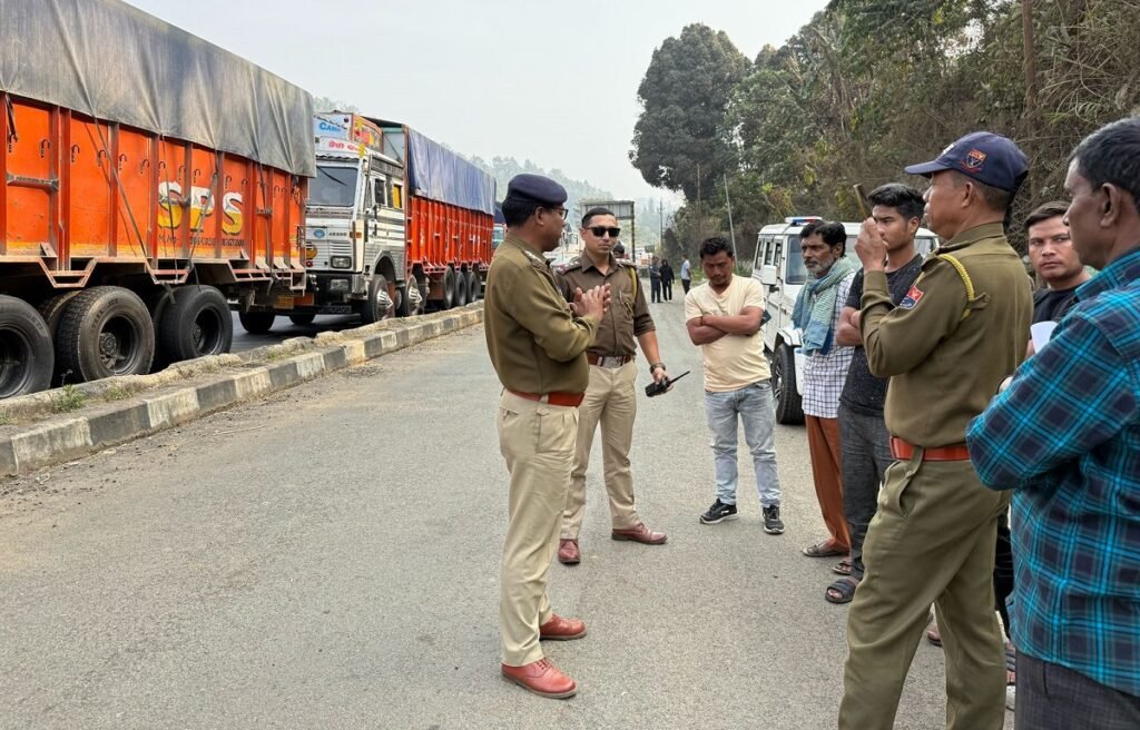 Ioh lum kuna T.18 hajar ki pulit na ki draibar ba pynkhein ‘Traffic Rules’