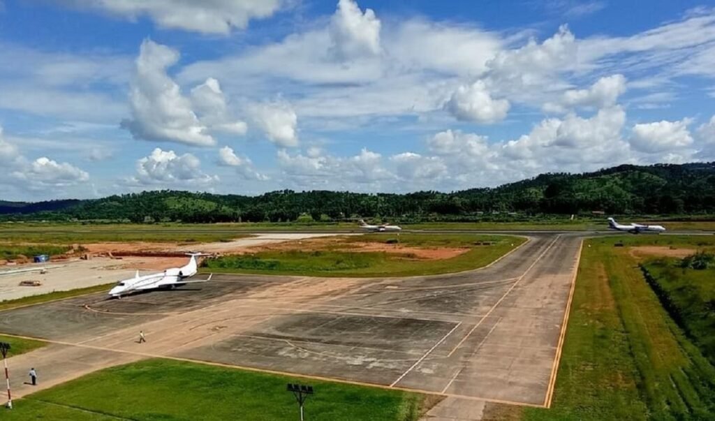 Nalor ka Umroi Airport, angnud ka Sorkar ban pynheh ia ka Baljek Airport