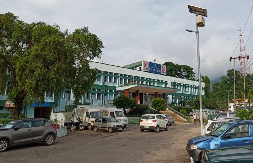 klur yn bei ka OIL ban buh kor CO2 Diode Machine ha Tura Civil Hospital