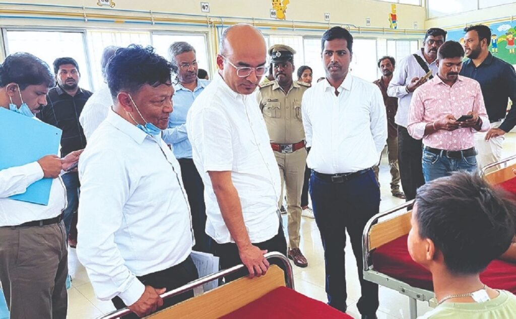 Kynduh ophisar ia ki khynnah ha Karnataka bad u DC, Mandya District