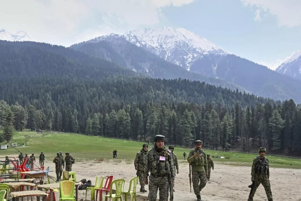 Pynrem ka sorkar halor ka jingjia siat iap ia ki nongshangkai ha Pahalgam