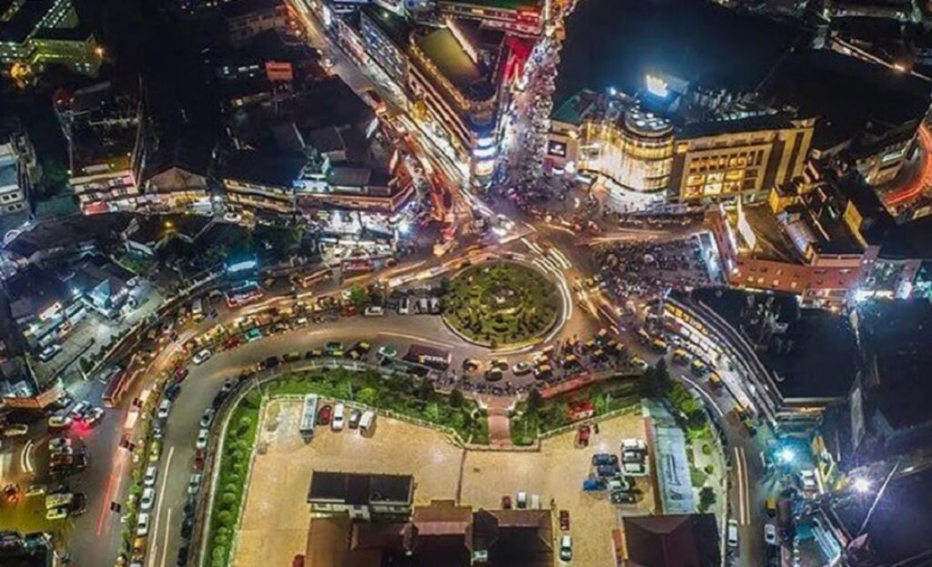 Hadien aiom lyiur, yn pynitynnad ia ka Khyndai Lad