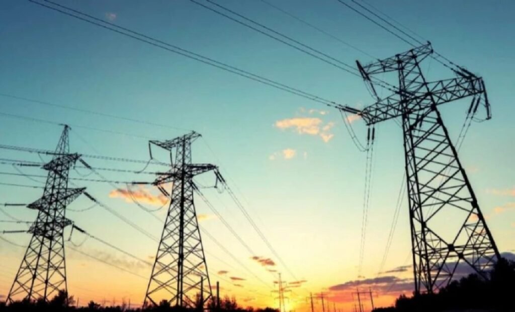 Pynduh ka sorkar ia ka skhim Saubhagya, DDUGJY, yn pynshitom ia ki kontraktor bym pyndep ia ki kam