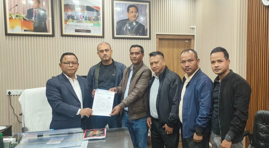 T.700 klur ka sorkar kam pat siew ia ki kontraktor ba pyntrei ka skhim JJM