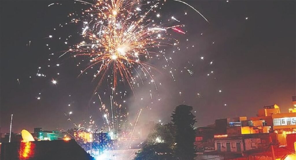 Shongshit ka rakhe Diwali ki riewngeit Hindu