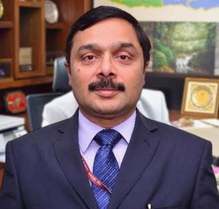 Shimti u Dr Shakil P Ahammed kum u CS ba thymmai ka Jylla