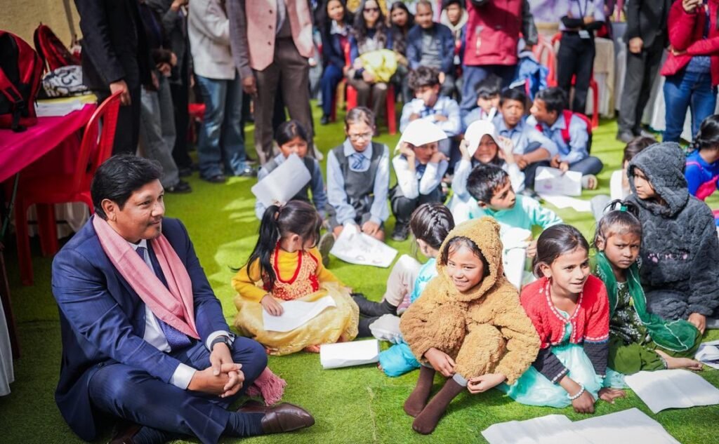 Na ka rynsan ba rit mynta ka la heh ka Shillong Literary Festival : Conrad