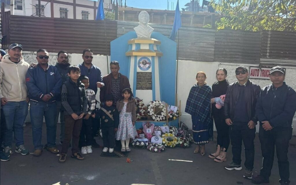 Ki nongialam kim dei ban shah ialam bakla: kyntu u samla Lambokstar