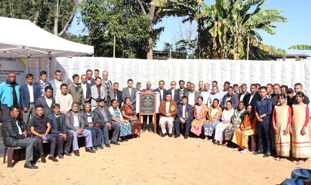 Buh mawnongrim u MLA ia ka iing ka Mawthoh Pastorate ha Mawlyngkhung