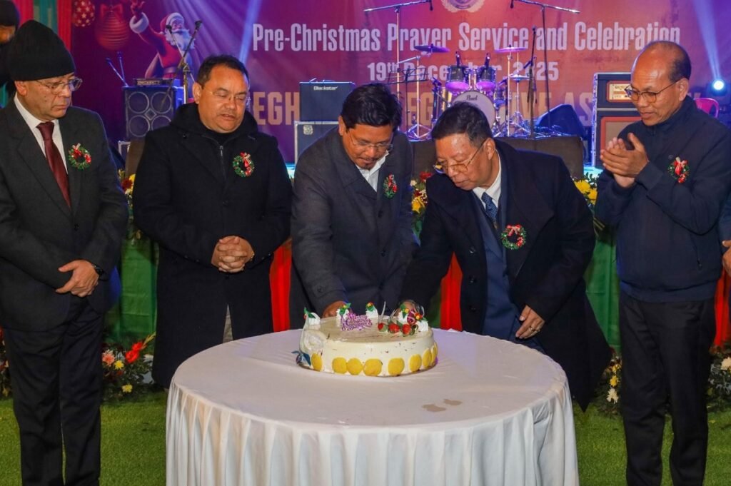 Ha iing Dorbar thymmai rakhe Khristmas ki Nongïalam bad MLA ka jylla