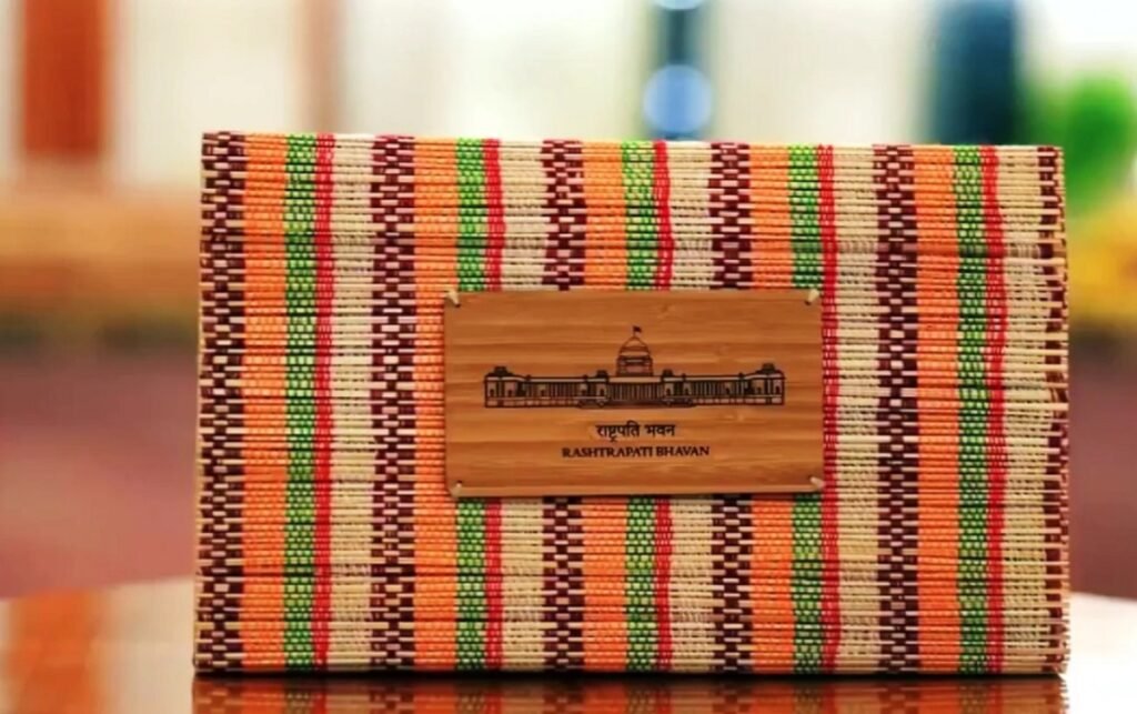 Yn rakhe Republic Day kaba 77 da ka jingïatylli ïa ka jingdon ki jaitbynriew