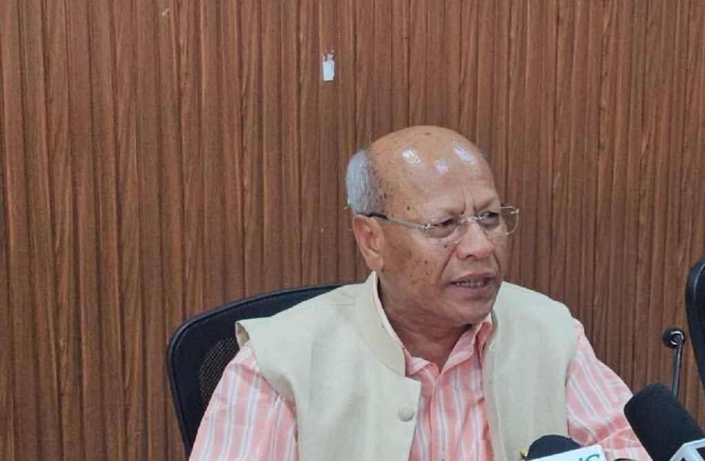 Phah ka sorkar Jylla ban thied jaka hapoh150 yard ha khappud India-Bangla ban ym duh ki trai shnong ia ki jaka